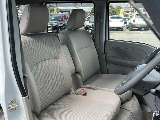 スズキ エブリィ ワゴン 岐阜県 2018(平30)年 0.7万km パールホワイト 登録時走行距離6364km/社外ＳＤナビ/フルセグＴＶ/バックカメラ/両側パワースライドドア/電動オートステップ/ターボ/ドライブレコーダー/純正フロアマット/純正アルミホイール/プッシュスタート/スマートキー/スペアキー/USB/Blue tooth/オートエアコン/ABS/横滑り防止装置/盗難防止装置/オートライト/キセノンヘッドライト/エアバッグ/衝突被害軽減システム