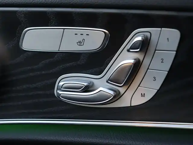 メルセデス・ベンツ Ｍ・ベンツ Ｅ２２０ｄ ステーションワゴン スポーツ 宮城県 2021(令3)年 6.6万km ポーラホワイト エクスクルーシブＰＫＧ/ＡＭＧラインインテリアＰＫＧ/レーダーセーフティＰＫＧ/・道路標識アシスト/・アクティブレーンキーピングアシスト/・アクティブブレーキアシスト/・アテンションアシスト/・ブラインドスポットアシスト/・レーンチェンジアシスト/純正ナビＴＶ/・フルセグ・ＢＴ・ＵＳＢ/全方位カメラ/パノラミックスライディングルーフ/ブルメスターサウンド/パワーテールゲート/ヘッドアップディスプレイ/左右メモリー機能付きパワーシート/全席シートヒーター/パドルシフト/パヒュームアトマイザー・イオナイザー/アンビエントライト/ワイヤレス充電/純正オプションドライブレコーダー前後