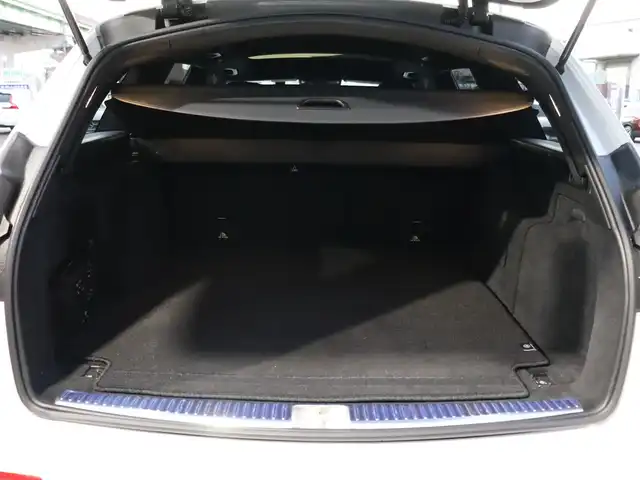 メルセデス・ベンツ Ｍ・ベンツ Ｅ２２０ｄ ステーションワゴン スポーツ 宮城県 2021(令3)年 6.6万km ポーラホワイト エクスクルーシブＰＫＧ/ＡＭＧラインインテリアＰＫＧ/レーダーセーフティＰＫＧ/・道路標識アシスト/・アクティブレーンキーピングアシスト/・アクティブブレーキアシスト/・アテンションアシスト/・ブラインドスポットアシスト/・レーンチェンジアシスト/純正ナビＴＶ/・フルセグ・ＢＴ・ＵＳＢ/全方位カメラ/パノラミックスライディングルーフ/ブルメスターサウンド/パワーテールゲート/ヘッドアップディスプレイ/左右メモリー機能付きパワーシート/全席シートヒーター/パドルシフト/パヒュームアトマイザー・イオナイザー/アンビエントライト/ワイヤレス充電/純正オプションドライブレコーダー前後