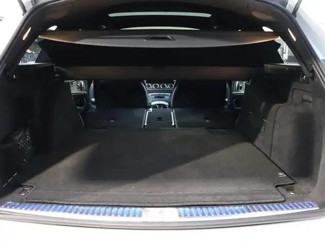 メルセデス・ベンツ Ｍ・ベンツ Ｅ２２０ｄ ステーションワゴン スポーツ 宮城県 2021(令3)年 6.6万km ポーラホワイト エクスクルーシブＰＫＧ/ＡＭＧラインインテリアＰＫＧ/レーダーセーフティＰＫＧ/・道路標識アシスト/・アクティブレーンキーピングアシスト/・アクティブブレーキアシスト/・アテンションアシスト/・ブラインドスポットアシスト/・レーンチェンジアシスト/純正ナビＴＶ/・フルセグ・ＢＴ・ＵＳＢ/全方位カメラ/パノラミックスライディングルーフ/ブルメスターサウンド/パワーテールゲート/ヘッドアップディスプレイ/左右メモリー機能付きパワーシート/全席シートヒーター/パドルシフト/パヒュームアトマイザー・イオナイザー/アンビエントライト/ワイヤレス充電/純正オプションドライブレコーダー前後