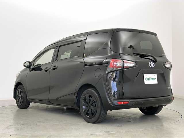トヨタ シエンタ ハイブリッド G 宮城県 2022(令4)年 4.9万km ブラックマイカ トヨタセーフティーセンス/・プリクラッシュセーフティーシステム/・オートマチックハイビーム/・レーンディバ―チャーアラート/・パーキングサポートブレーキ/・先行者発信告知機能/・クリアランスソナー/両側パワースライドドア/純正9インチナビ/・CD.DVD.SD.BT/フルセグTV/バックモニター/ビルトインETC/前後ドライブレコーダー/革巻きステアリング/ステアリングスイッチ/LEDヘッドランプ/LEDフォグランプ/アイドリングストップ/横滑り防止機能/プッシュスタート/スマートキー2個/純正フロアマット/純正ホイールキャップ