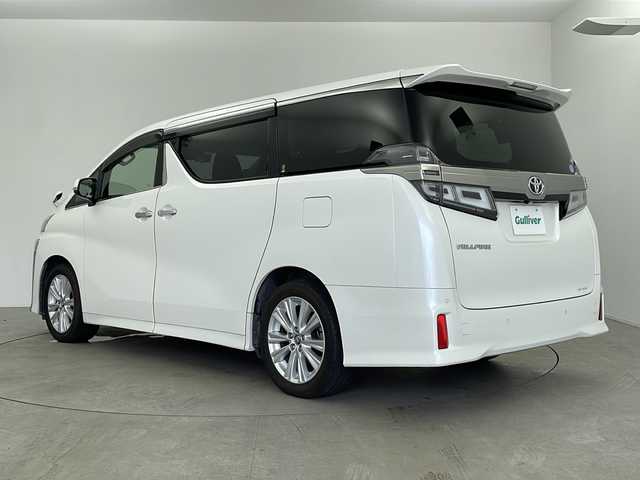 トヨタ ヴェルファイア Z 鹿児島県 2018(平30)年 8.1万km ホワイトパールクリスタルシャイン 純正９型ナビ　/（フルセグ/Bluetooth/CD/DVD）/フリップダウンモニター　/全方位ドライブレコーダー　/デジタルインナーミラー　/レーダークルーズコントロール　/ステアリングリモコン　/バックカメラ　/オートライト/オートマチックハイビーム/シートリフター　/ビルドインＥＴＣ２．０　/ＬＥＤヘッドライト/フォグライト/純正ドアバイザー/純正フロアマット/電子パーキング/レーンキープアシスト/純正18インチアルミホイール