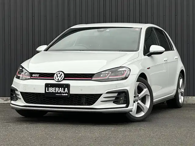 フォルクスワーゲン ゴルフ ＧＴＩ 福島県 2017(平29)年 4.9万km 白 6速マニュアル/ワンオーナー/純正メモリーナビ/AppleCarPlay/バックカメラ/アダプティブクルーズコントロール/レーンキープ/ブラインドスポット/コーナーセンサー/LEDヘッドライト/ETC/スマートキー/純正16AW付スタッドレスタイヤ積込