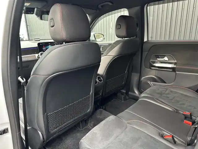 メルセデス・ベンツ Ｍ・ベンツ ＧＬＢ２００ｄ 4マチック AMGライン 福島県 2022(令4)年 4.4万km デジタルホワイト ACC/レーンキープ/ブラインドスポット/黒ハーフレザーシート/パワーシート/シートヒーター/純正ナビ/フルセグTV/AppleCarPlay/360°カメラ/ETC/マルチビームLED/前後ドライブレコーダー/電動リアゲート/アンビエントライト/パドルシフト/コーナーセンサー /ドアバイザー/純正19インチAW/スペアキー