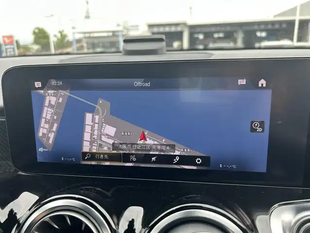 メルセデス・ベンツ Ｍ・ベンツ ＧＬＢ２００ｄ 4マチック AMGライン 滋賀県 2022(令4)年 4.4万km デジタルホワイト ACC/レーンキープ/ブラインドスポット/黒ハーフレザーシート/パワーシート/シートヒーター/純正ナビ/フルセグTV/AppleCarPlay/360°カメラ/ETC/マルチビームLED/前後ドライブレコーダー/電動リアゲート/アンビエントライト/パドルシフト/コーナーセンサー /ドアバイザー/純正19インチAW/スペアキー