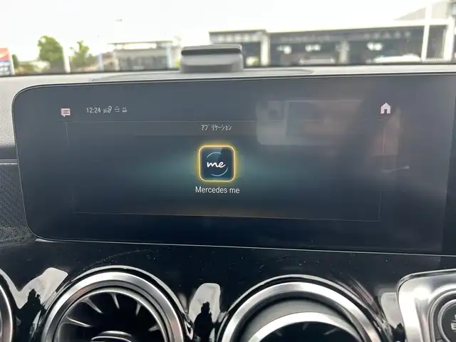 メルセデス・ベンツ Ｍ・ベンツ ＧＬＢ２００ｄ 4マチック AMGライン 滋賀県 2022(令4)年 4.4万km デジタルホワイト ACC/レーンキープ/ブラインドスポット/黒ハーフレザーシート/パワーシート/シートヒーター/純正ナビ/フルセグTV/AppleCarPlay/360°カメラ/ETC/マルチビームLED/前後ドライブレコーダー/電動リアゲート/アンビエントライト/パドルシフト/コーナーセンサー /ドアバイザー/純正19インチAW/スペアキー