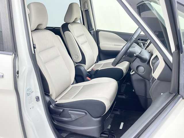 日産 セレナ ハイウェイスター プロパイロットED 道央・札幌 2016(平28)年 9.5万km ブリリアントホワイトパール ・４ＷＤ/・純正ナビ＆ＴＶ＆ＢＴ＆ＤＶＤ＆ＣＤ＆ＢＴ＆ＵＳＢ/・全方位カメラ/・エマージェンシーブレーキ/・プロパイロット/・ＬＤＷ/・ＬＤＰ/・標識検知/・ふらつき警報/・横滑り防止/・アイドリングストップ/・パーキングアシスト/・両側電動スライドドア/・ハンズフリーオートスライドドア/・電動パーキングブレーキ/・ブレーキホールド/・インテリジェントルームミラー/・社外前方ドライブレコーダー/・ドアミラーウィンカー＆ヒーター/・純正ＥＴＣ/・オートライト/・ＬＥＤヘッドライト/・フォグランプ/・クリアランスソナー