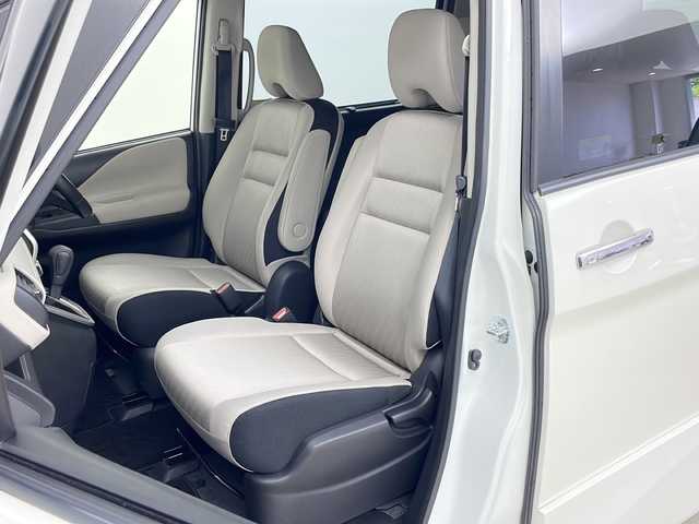 日産 セレナ ハイウェイスター プロパイロットED 道央・札幌 2016(平28)年 9.5万km ブリリアントホワイトパール ・４ＷＤ/・純正ナビ＆ＴＶ＆ＢＴ＆ＤＶＤ＆ＣＤ＆ＢＴ＆ＵＳＢ/・全方位カメラ/・エマージェンシーブレーキ/・プロパイロット/・ＬＤＷ/・ＬＤＰ/・標識検知/・ふらつき警報/・横滑り防止/・アイドリングストップ/・パーキングアシスト/・両側電動スライドドア/・ハンズフリーオートスライドドア/・電動パーキングブレーキ/・ブレーキホールド/・インテリジェントルームミラー/・社外前方ドライブレコーダー/・ドアミラーウィンカー＆ヒーター/・純正ＥＴＣ/・オートライト/・ＬＥＤヘッドライト/・フォグランプ/・クリアランスソナー