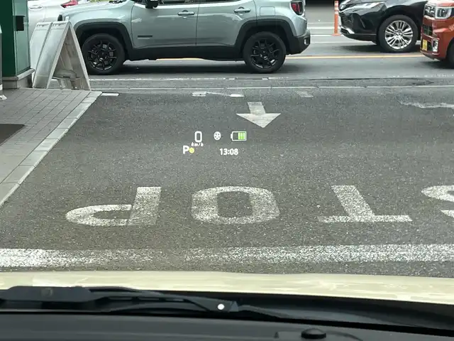 スズキ スペーシア ギア HYBRID XZ 埼玉県 2020(令2)年 4.3万km シフォンアイボリーM /ワンオーナー//社外8型メモリナビ//フルセグTV//全方位カメラ//CD/DVD/Bluetooth//両側パワースライドドア//アダプティブクルーズコントロール//前2席シートヒーター//ビルトインETC//スマートキーx2//LEDヘッドライト//衝突軽減ブレーキ//車線逸脱警報//W.サイド.カーテンエアバッグ//ABS//横滑り防止装置//バックソナー//革巻きステアリング//オートライト//LEDフォグランプ//ルーフレール//プライバシーガラス//ドアバイザー//純正14インチAW//新車時保証書//取扱説明書//ナビ取説