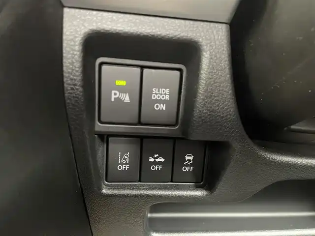スズキ スペーシア ギア HYBRID XZ 埼玉県 2020(令2)年 4.3万km シフォンアイボリーM /ワンオーナー//社外8型メモリナビ//フルセグTV//全方位カメラ//CD/DVD/Bluetooth//両側パワースライドドア//アダプティブクルーズコントロール//前2席シートヒーター//ビルトインETC//スマートキーx2//LEDヘッドライト//衝突軽減ブレーキ//車線逸脱警報//W.サイド.カーテンエアバッグ//ABS//横滑り防止装置//バックソナー//革巻きステアリング//オートライト//LEDフォグランプ//ルーフレール//プライバシーガラス//ドアバイザー//純正14インチAW//新車時保証書//取扱説明書//ナビ取説