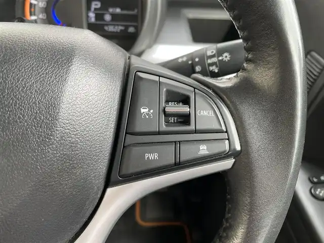 スズキ スペーシア ギア HYBRID XZ 埼玉県 2020(令2)年 4.3万km シフォンアイボリーM /ワンオーナー//社外8型メモリナビ//フルセグTV//全方位カメラ//CD/DVD/Bluetooth//両側パワースライドドア//アダプティブクルーズコントロール//前2席シートヒーター//ビルトインETC//スマートキーx2//LEDヘッドライト//衝突軽減ブレーキ//車線逸脱警報//W.サイド.カーテンエアバッグ//ABS//横滑り防止装置//バックソナー//革巻きステアリング//オートライト//LEDフォグランプ//ルーフレール//プライバシーガラス//ドアバイザー//純正14インチAW//新車時保証書//取扱説明書//ナビ取説