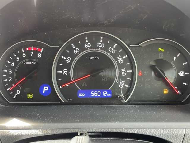 トヨタ ヴォクシー ZS 煌Ⅱ 鳥取県 2019(令1)年 5.6万km ホワイトパールクリスタルシャイン ワンオーナー/スマートキーx２個/両側パワースライド/純正８インチワイドナビ/フリップダウンモニター/バックカメラ/フルセグ・Bluetooth/プリクラッシュセーフティ/レーンデパーチャーアラート/インテリジェントソナー/オートハイビーム/ドライブレコーダー/LEDヘッドライト/LEDフォグライト/オートリトラクトミラー/リアサンシェード/ETCユニット/保証書・取説