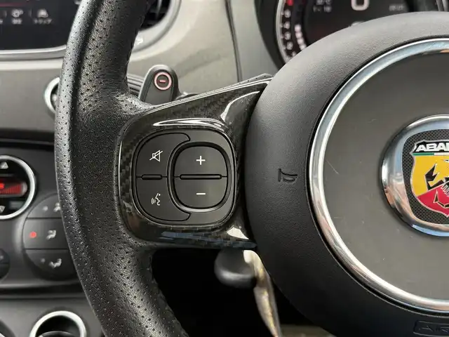 アバルト ５９５ コンペティツィオーネ 静岡県 2020(令2)年 3.8万km 黒 ハーフレザーシート/純正ディスプレイオーディオ/(Bluetooth/USB)/キーレスキー/ETC/ドライブレコーダー/純正フロアマット/純正17インチアルミホイール/パドルシフト/フロントフォグランプ/保証書/取扱説明書