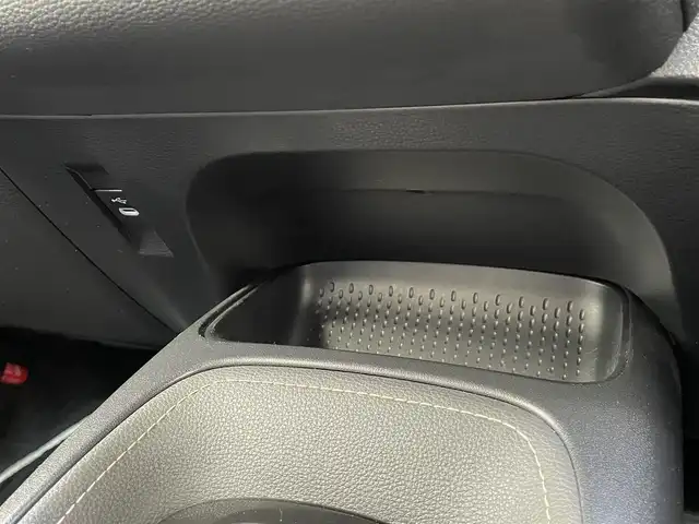 トヨタ カローラツーリング ハイブリッド ダブルバイビー 道南・函館 2022(令4)年 1.7万km アティチュードブラックマイカ /純正ナビ//フルセグTV//ドライブレコーダー//バックカメラ//クルーズコントロール//ETC//レーンキープアシスト//オートハイビーム//コーナーセンサー//LEDヘッドライト//ハーフレザシート