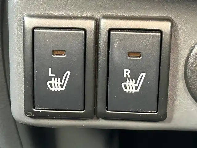 スズキ ハスラー G 愛媛県 2019(令1)年 4.4万km フェニックスレッドパール/ホワイト2トーンルーフ 社外ナビ(TV/DVD/Bluetooth)/ETC/前席シートヒーター/ドライブレコーダー/横滑り防止装置/レーンキープアシスト/ハロゲンヘッドライト/衝突軽減システム