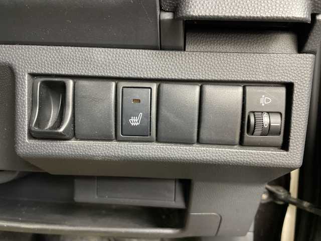 スズキ ラパン X セレクション 道央・札幌 2013(平25)年 7.3万km アーバンブラウンパールメタリック ・４WD/・純正CDオーディオ/・プッシュスタート/・スマートキー/・オートエアコン/・ライトレベライザー/・シートヒーター/・ミラーヒーター/・サマータイヤ積込み