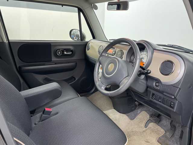 スズキ ラパン X セレクション 道央・札幌 2013(平25)年 7.3万km アーバンブラウンパールメタリック ・４WD/・純正CDオーディオ/・プッシュスタート/・スマートキー/・オートエアコン/・ライトレベライザー/・シートヒーター/・ミラーヒーター/・サマータイヤ積込み