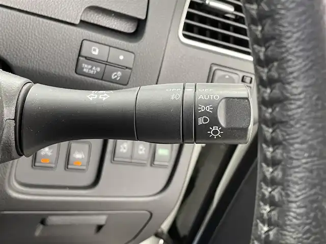 日産 セレナ HWS S HV Vセレ +SeftyⅡ 福井県 2016(平28)年 8万km ブリリアントホワイトパール 純正ナビ/【AM/FM/CD/DVD/Bluetooth/フルセグTV】/アラウンドビューモニター/ETC/両側電動スライドドア/衝突軽減ブレーキ/レーンキープアシスト/アイドリングストップ/オートライト/プッシュスタート/スマートキー