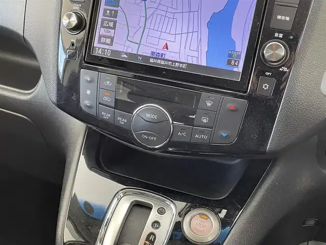 日産 セレナ HWS S HV Vセレ +SeftyⅡ 福井県 2016(平28)年 8万km ブリリアントホワイトパール 純正ナビ/【AM/FM/CD/DVD/Bluetooth/フルセグTV】/アラウンドビューモニター/ETC/両側電動スライドドア/衝突軽減ブレーキ/レーンキープアシスト/アイドリングストップ/オートライト/プッシュスタート/スマートキー