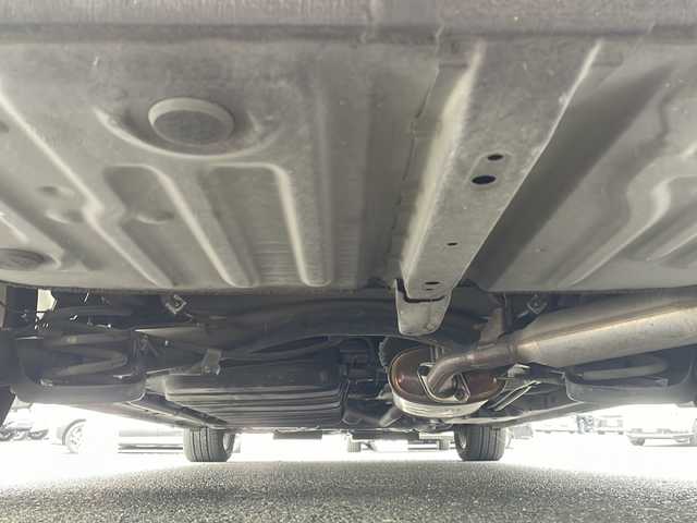 トヨタ ノア ハイブリッド Si 京都府 2018(平30)年 6.6万km ボルドーマイカメタリック 純正９インチナビ　Ｂｌｕｅｔｏｏｔｈオーディオ　フルセグ　ＤＶＤ再生　バックカメラ　後席フリップダウンモニター　プリクラッシュ　クルーズコントロール　ＬＥＤヘッドライト　ビルトインＥＴＣ　前後ドラレコ