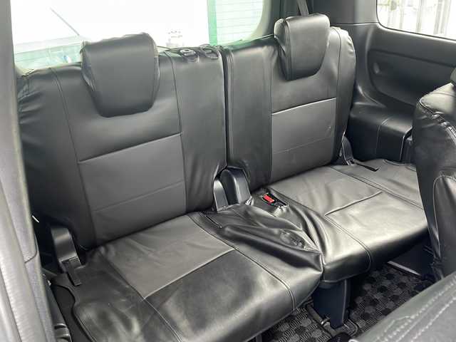 トヨタ ノア ハイブリッド Si 京都府 2018(平30)年 6.6万km ボルドーマイカメタリック 純正９インチナビ　Ｂｌｕｅｔｏｏｔｈオーディオ　フルセグ　ＤＶＤ再生　バックカメラ　後席フリップダウンモニター　プリクラッシュ　クルーズコントロール　ＬＥＤヘッドライト　ビルトインＥＴＣ　前後ドラレコ