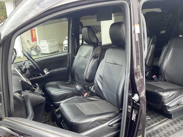 トヨタ ノア ハイブリッド Si 京都府 2018(平30)年 6.6万km ボルドーマイカメタリック 純正９インチナビ　Ｂｌｕｅｔｏｏｔｈオーディオ　フルセグ　ＤＶＤ再生　バックカメラ　後席フリップダウンモニター　プリクラッシュ　クルーズコントロール　ＬＥＤヘッドライト　ビルトインＥＴＣ　前後ドラレコ