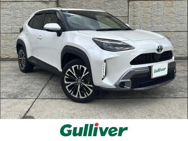 トヨタ ヤリスクロス ハイブリッド Z アドベンチャー 長崎県 2023(令5)年 1.2万km プラチナホワイトパールマイカ ワンオーナー/純正ディスプレイオーディオ/（Bluetooth/フルセグ）/バックカメラ/衝突軽減システム/レーンアシスト/ブラインドスポットモニター/レーダークルーズ/ETC/ハーフレザーシート/パワーシート/シートヒーター/ヘッドアップディスプレイ/ステアリングスイッチ/ルーフレール/純正18インチAW