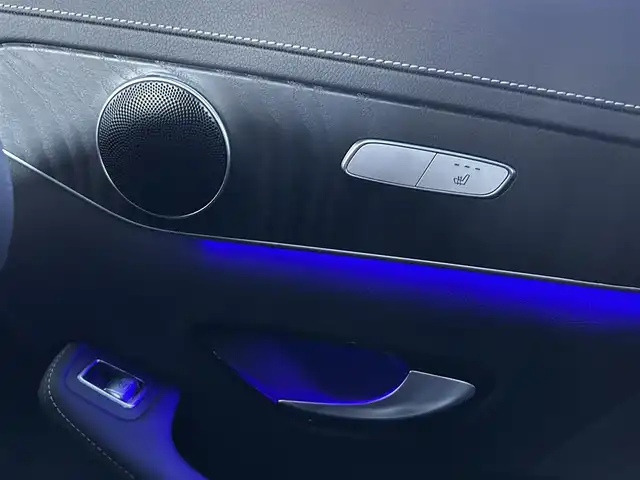 メルセデス・ベンツ ＧＬＣ２２０ d 4マチック クーペ AMGライン 茨城県 2020(令2)年 2.6万km オブシディアンブラック 後期型 /サンル-フ /RSP /ACC /LKA /BSA /360度カメラ /半革 /全席シ-トヒ-タ- /M付パワ-シ-ト /PWテ-ルゲ-ト /純正ナビ /TV/BT/CarPlay/USB /アンビエントライト /純正19inAW /マルチビ-ムLED /オ-トハイビ-ム /ETC2.0 /前後ドラレコ /禁煙車