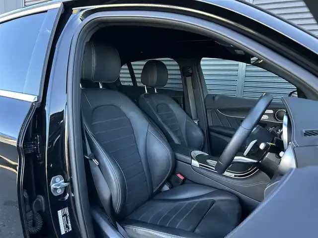 メルセデス・ベンツ ＧＬＣ２２０ d 4マチック クーペ AMGライン 茨城県 2020(令2)年 2.6万km オブシディアンブラック 後期型 /サンル-フ /RSP /ACC /LKA /BSA /360度カメラ /半革 /全席シ-トヒ-タ- /M付パワ-シ-ト /PWテ-ルゲ-ト /純正ナビ /TV/BT/CarPlay/USB /アンビエントライト /純正19inAW /マルチビ-ムLED /オ-トハイビ-ム /ETC2.0 /前後ドラレコ /禁煙車