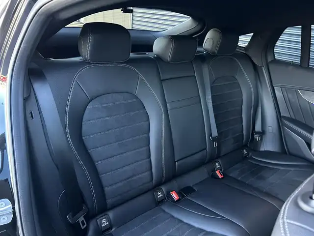 メルセデス・ベンツ ＧＬＣ２２０ d 4マチック クーペ AMGライン 茨城県 2020(令2)年 2.6万km オブシディアンブラック 後期型 /サンル-フ /RSP /ACC /LKA /BSA /360度カメラ /半革 /全席シ-トヒ-タ- /M付パワ-シ-ト /PWテ-ルゲ-ト /純正ナビ /TV/BT/CarPlay/USB /アンビエントライト /純正19inAW /マルチビ-ムLED /オ-トハイビ-ム /ETC2.0 /前後ドラレコ /禁煙車