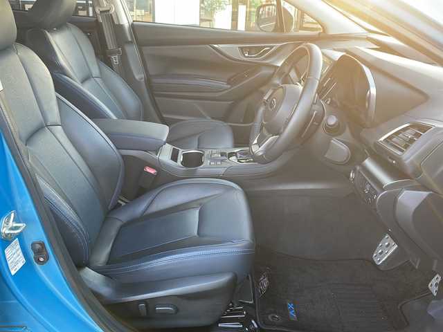 スバル ＸＶ ハイブリッド アドバンス 新潟県 2020(令2)年 4万km ラグーンブルーP 純正DIATONEナビ/(AM/FM/CD/DVD/Bluetooth/AppleCarPlay)/アイサイト/衝突被害軽減ブレーキ/レーダークルーズコントロール/レーンキープアシスト/リアパーキングセンサー/ブラインドスポットモニター/ステアリング連動ヘッドライト/レザーシート/D/N席パワーシート/D/N席シートヒーター/ETC/プッシュスタート/スマートキー/保証書