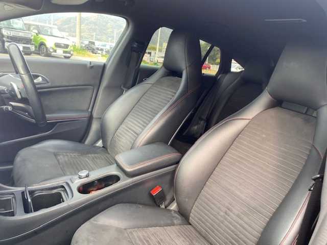 メルセデス・ベンツ ＣＬＡ１８０ Sブレイク　スポーツ 兵庫県 2016(平28)年 9.3万km ジュピターレッド 純正ナビ（FM/BT/CD)/・フルセグTV/バックモニター/クルーズコントロール/ブラインドスポットモニター/ステアリングスイッチ/パドルシフト/運転席パワーシート/電動リアゲート/シートヒーター/アイドリングストップ/パーキングアシスト/ドライブレコーダー/純正マット/ETC