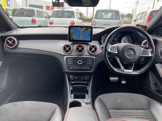 メルセデス・ベンツ ＣＬＡ１８０ Sブレイク　スポーツ 兵庫県 2016(平28)年 9.3万km ジュピターレッド 純正ナビ（FM/BT/CD)/・フルセグTV/バックモニター/クルーズコントロール/ブラインドスポットモニター/ステアリングスイッチ/パドルシフト/運転席パワーシート/電動リアゲート/シートヒーター/アイドリングストップ/パーキングアシスト/ドライブレコーダー/純正マット/ETC