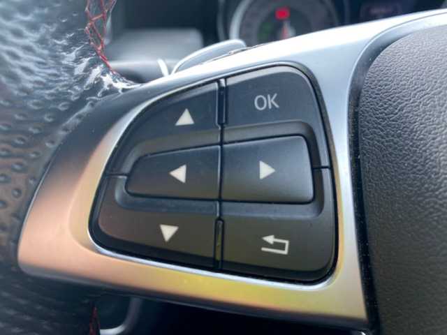 メルセデス・ベンツ ＣＬＡ１８０ Sブレイク　スポーツ 兵庫県 2016(平28)年 9.3万km ジュピターレッド 純正ナビ（FM/BT/CD)/・フルセグTV/バックモニター/クルーズコントロール/ブラインドスポットモニター/ステアリングスイッチ/パドルシフト/運転席パワーシート/電動リアゲート/シートヒーター/アイドリングストップ/パーキングアシスト/ドライブレコーダー/純正マット/ETC