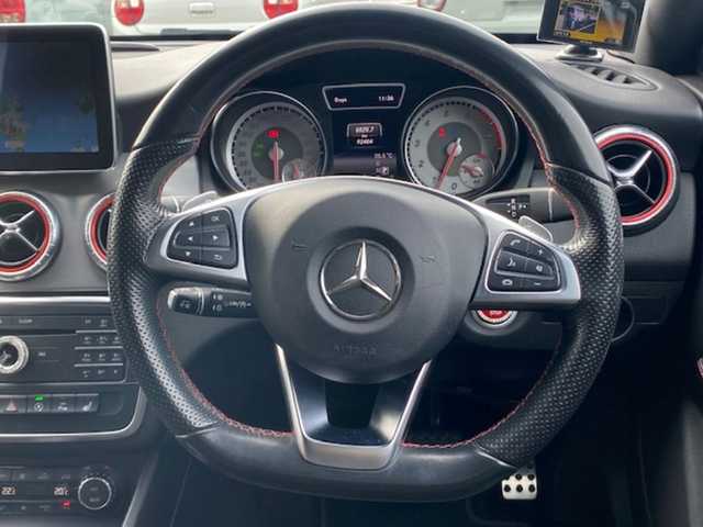 メルセデス・ベンツ ＣＬＡ１８０ Sブレイク　スポーツ 兵庫県 2016(平28)年 9.3万km ジュピターレッド 純正ナビ（FM/BT/CD)/・フルセグTV/バックモニター/クルーズコントロール/ブラインドスポットモニター/ステアリングスイッチ/パドルシフト/運転席パワーシート/電動リアゲート/シートヒーター/アイドリングストップ/パーキングアシスト/ドライブレコーダー/純正マット/ETC