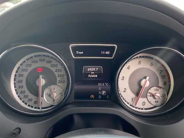 メルセデス・ベンツ ＣＬＡ１８０ Sブレイク　スポーツ 兵庫県 2016(平28)年 9.3万km ジュピターレッド 純正ナビ（FM/BT/CD)/・フルセグTV/バックモニター/クルーズコントロール/ブラインドスポットモニター/ステアリングスイッチ/パドルシフト/運転席パワーシート/電動リアゲート/シートヒーター/アイドリングストップ/パーキングアシスト/ドライブレコーダー/純正マット/ETC