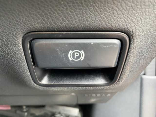 メルセデス・ベンツ ＣＬＡ１８０ Sブレイク　スポーツ 兵庫県 2016(平28)年 9.3万km ジュピターレッド 純正ナビ（FM/BT/CD)/・フルセグTV/バックモニター/クルーズコントロール/ブラインドスポットモニター/ステアリングスイッチ/パドルシフト/運転席パワーシート/電動リアゲート/シートヒーター/アイドリングストップ/パーキングアシスト/ドライブレコーダー/純正マット/ETC