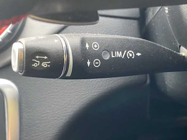 メルセデス・ベンツ ＣＬＡ１８０ Sブレイク　スポーツ 兵庫県 2016(平28)年 9.3万km ジュピターレッド 純正ナビ（FM/BT/CD)/・フルセグTV/バックモニター/クルーズコントロール/ブラインドスポットモニター/ステアリングスイッチ/パドルシフト/運転席パワーシート/電動リアゲート/シートヒーター/アイドリングストップ/パーキングアシスト/ドライブレコーダー/純正マット/ETC