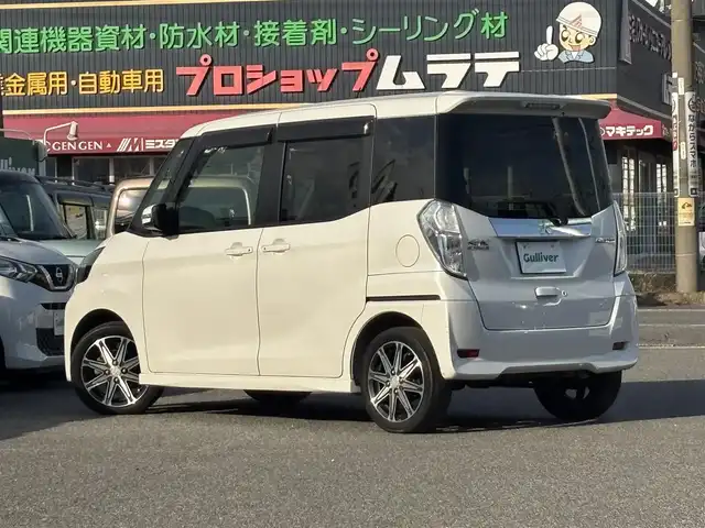 三菱 ｅＫスペース カスタムT セーフティパッケージ 愛知県 2017(平29)年 8.9万km シルキーホワイト /禁煙//純正15AW//純正ナビ//CD/DVD/BT/MSV/USB/フルセグ//バックカメラ//全方位モニター//前後ドライブレコーダー//ETC//両側パワースライドドア//リアサーキュレーター//衝突軽減ブレーキ//クルーズコントロール//アイドリングストップ//横滑り防止装置//盗難防止装置//LEDオートライト//オートハイビーム//フォグランプ//オートリトラウィンカーミラー//防眩ミラー//革巻きステアリング//ステアリングスイッチ//バニティミラー//純正フロアマット//純正ドアバイザー//スペアスマートキー//新車時保証書//取扱説明書//ディーラー記録簿/H29/H30/H31/R2/R3//スタッドレス付AW積込