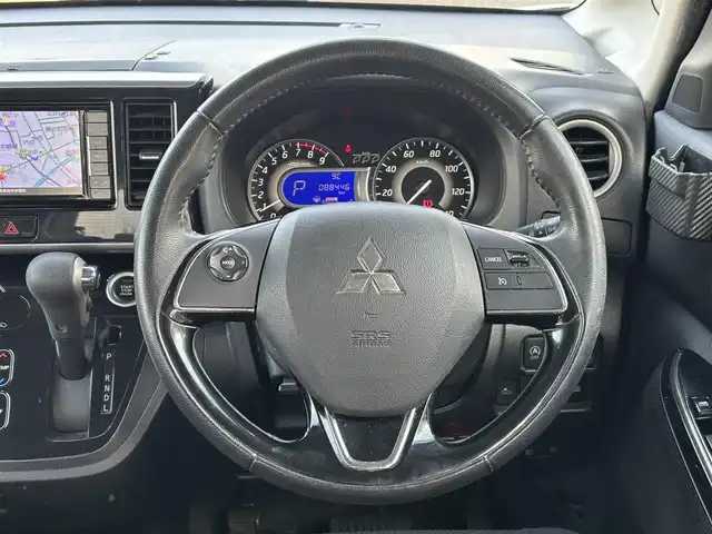 三菱 ｅＫスペース カスタムT セーフティパッケージ 愛知県 2017(平29)年 8.9万km シルキーホワイト /禁煙//純正15AW//純正ナビ//CD/DVD/BT/MSV/USB/フルセグ//バックカメラ//全方位モニター//前後ドライブレコーダー//ETC//両側パワースライドドア//リアサーキュレーター//衝突軽減ブレーキ//クルーズコントロール//アイドリングストップ//横滑り防止装置//盗難防止装置//LEDオートライト//オートハイビーム//フォグランプ//オートリトラウィンカーミラー//防眩ミラー//革巻きステアリング//ステアリングスイッチ//バニティミラー//純正フロアマット//純正ドアバイザー//スペアスマートキー//新車時保証書//取扱説明書//ディーラー記録簿/H29/H30/H31/R2/R3//スタッドレス付AW積込