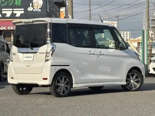 三菱 ｅＫスペース カスタムT セーフティパッケージ 愛知県 2017(平29)年 8.9万km シルキーホワイト /禁煙//純正15AW//純正ナビ//CD/DVD/BT/MSV/USB/フルセグ//バックカメラ//全方位モニター//前後ドライブレコーダー//ETC//両側パワースライドドア//リアサーキュレーター//衝突軽減ブレーキ//クルーズコントロール//アイドリングストップ//横滑り防止装置//盗難防止装置//LEDオートライト//オートハイビーム//フォグランプ//オートリトラウィンカーミラー//防眩ミラー//革巻きステアリング//ステアリングスイッチ//バニティミラー//純正フロアマット//純正ドアバイザー//スペアスマートキー//新車時保証書//取扱説明書//ディーラー記録簿/H29/H30/H31/R2/R3//スタッドレス付AW積込