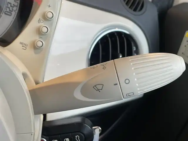 フィアット ５００ ツインエア ポップ 高知県 2017(平29)年 3.2万km ビアンコ・ガーラ ディスプレイオーディオ/BT/AM/FM/ドラレコ/ETC/アイドリングストップ