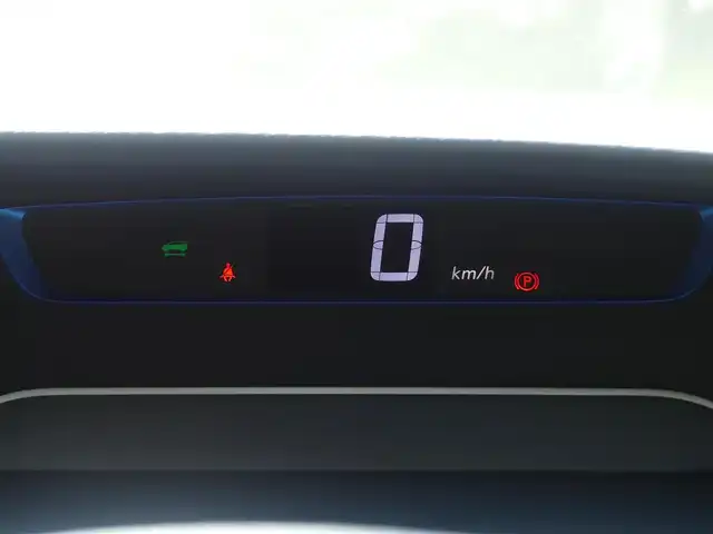 日産 セレナ e－パワー ハイウェイスター V 千葉県 2020(令2)年 5.4万km ブリリアントホワイトパール エマージェンシーブレーキ/プロパイロット/インテリジェントクルーズコントロール/ハンズフリー両側パワースライドドア/純正SDナビ/地デジTV/【BD/DVD/CD再生機能　Bluetooth接続】/アラウンドビューモニター/ドライブレコーダー/ETC/LEDヘッドライト/フォグライト/ウインカーミラー/コーナーセンサー/純正16インチアルミホイル/サイド/カーテンエアバッグ/インテリジェントキー