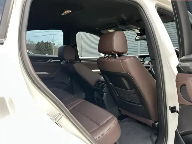 ＢＭＷ Ｘ４ xDrive 28i Mスポーツ 茨城県 2016(平28)年 5万km アルピンホワイトⅢ 後期　/インテリジェントＳＦＴ　/ＬＤＷ　/ＬＣＷ　/ＡＣＣ　/３６０度カメラ　/ＯＰ２０ｉｎＡＷ　/茶革　/シートヒーター　/ＰＷシート　/ＰＷテールゲート　/ＬＥＤ　/ナビ　/１２セグ　/ＢＴ　/ＵＳＢ　/ＤＶＤ　/ＥＴＣ　/禁煙車