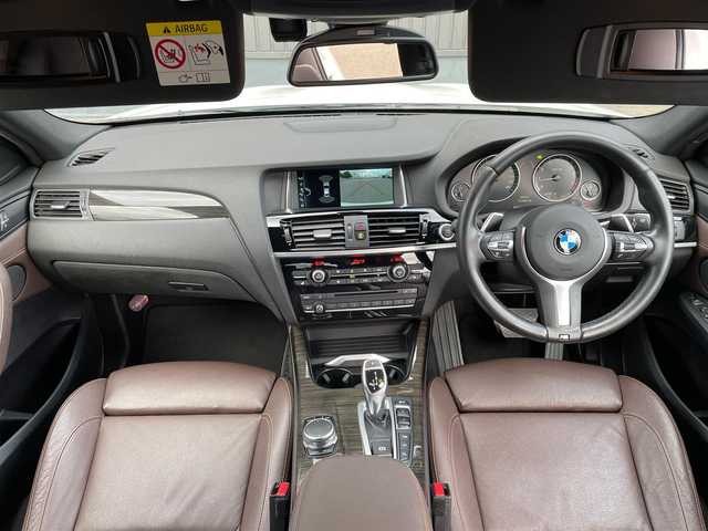ＢＭＷ Ｘ４ xDrive 28i Mスポーツ 青森県 2016(平28)年 5万km アルピンホワイトⅢ /4WD/ターボ/後期　/インテリジェントＳＦＴ　/ＬＤＷ　/ＬＣＷ　/ＡＣＣ　/３６０度カメラ　/ＯＰ２０インチアルミホイール/茶革シート/前席シートヒーター/ＰＷシート　/パワーバックドア　/HIDオートライト/オートワイパー/ヘットライトウオッシャー/純正HDDナビ　/　(フルセグTV/DVD/Bt/AUX/USB)/ＥＴＣ　/革巻きステア/パドルシフト/オーディオ/ステアスイッチ/ヒルクライムアシスト/前後バンパーソナー/純正フロアマット/ウインカーミラー /純正ドラレコ/電格調整ミラー/リア7面スモークフィルム/W/サイド/カーテンエアバッグ /ABS/スマートキーx2/保証書/取説