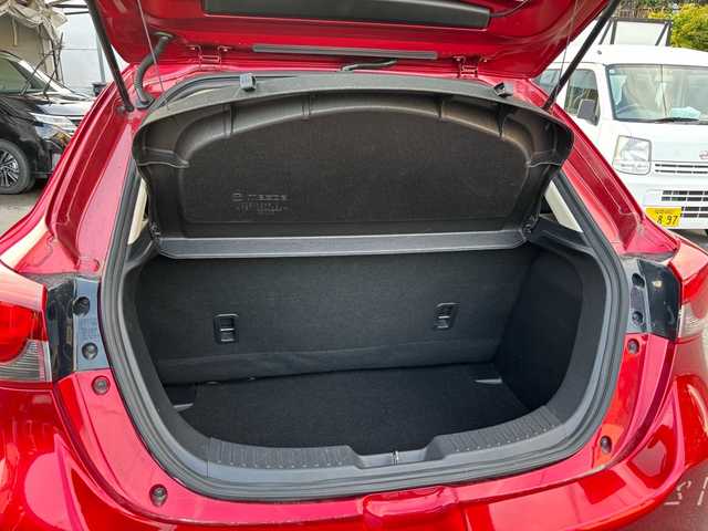 マツダ マツダ２ 15S 福岡県 2020(令2)年 3.4万km ソウルレッドクリスタルM ワンオーナー/純正ナビ/（AM/FM/CD/DVD/SD/USB/AUX/Bluetooth/ワンセグTV）/レーンキープ/横滑り防止/パーキングアシスト/アイドリングストップ/ハンズフリー/ドライブレコーダー/純正フロアマット/プッシュスタート/オートライト/電格ミラー/保証書/取扱説明書