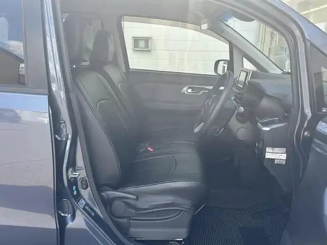 ダイハツ ムーヴ カスタム X SAⅡ 滋賀県 2015(平27)年 2.7万km メテオライトグレーイリュージョナルP (株)IDOMが運営する【じしゃロン草津店】の自社ローン専用車両になりますこちらは現金またはオートローンご利用時の価格です。自社ローンご希望の方は別途その旨お申付け下さい/社外SDナビ(AVIC-RZ06)/フルセグテレビ/バックカメラ/スマートアシスト/横滑り防止装置/コーナーセンサー/シートカバー/LEDヘッドライト/オートライト/ウィンカーミラー/ETC