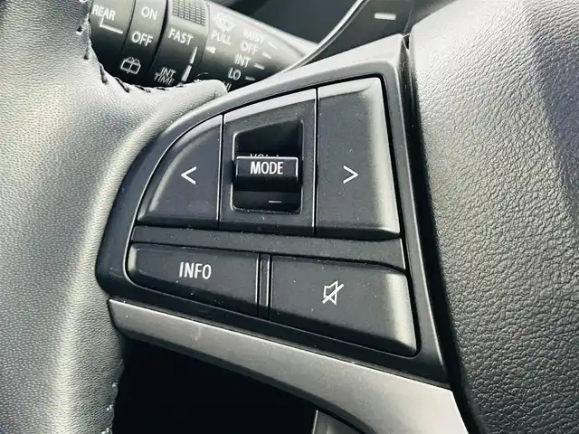 スズキ ソリオ バンディット HV MV 福島県 2019(令1)年 2.5万km プレミアムシルバーメタリック スズキセーフティサポート/・衝突軽減ブレーキ/・車線逸脱警報装置/純正8インチ大画面ナビ/・型番：CN-RZ843/・フルセグTV/Bluetooth/CD/DVD/・全方位カメラ/・ETC/・ドライブレコーダー/アイドリングストップ/左側パワースライドドア/レーダークルーズコントロール/コーナーセンサー/革巻きステアリング/・ステアリングリモコン/シートヒーター(運転席)/プッシュスタート/・スマートキー/LEDヘッドライト/・オートライト/純正フロアマット/ドアバイザー/電動格納ミラー