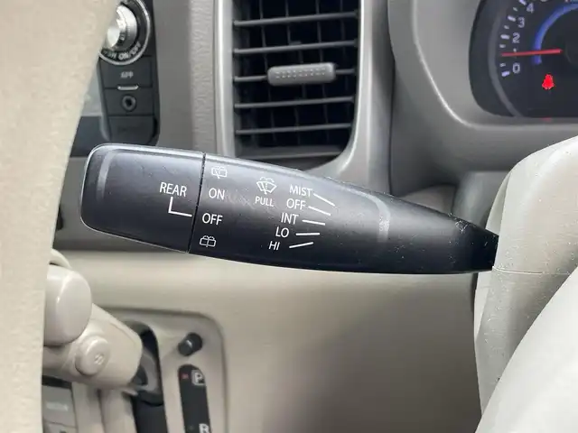 スズキ スペーシア T 宮崎県 2014(平26)年 6.4万km パールホワイト 純正ナビ/(AM.FM.Bluetooth.SD)/ワンセグTV/ポータブルナビ/バックカメラ/片側パワースライドドア/アイドリングストップ/レベライザー/パワーウィンドウ/電動格納ミラー/エアバック/スマートキー