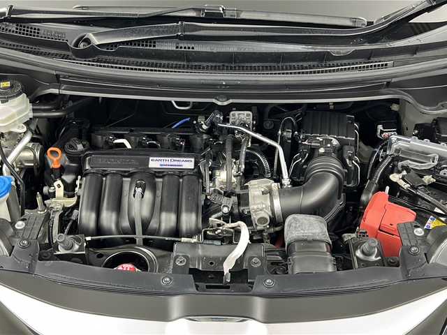 ホンダ フリード ハイブリット モデューロX ホンダセンシング 岐阜県 2018(平30)年 5.2万km プレミアムスパークルブラックパール ホンダセンシング/・衝突軽減ブレーキ/・レーンキープ/・アダプティブクルーズコントロール/・誤発進抑制機能/・先行車発進お知らせ/・標識認識機能/純正8インチインターナビ/・フルセグ/BT/CD/DVD/バックカメラ/両側パワースライドドア/純正ドライブレコーダー/ハーフレザーシート/革巻きステアリング/・ステアリングスイッチ/LEDヘッドライト/・フォグランプ/プッシュスタート/スマートキー/モデューロフロアマット/モデューロ15インチAW/ドアバイザー